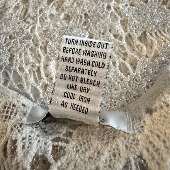 Pinky Vibrant silver and white Cord Tank Top and Elegant floral Design size M - Picture 8 of 8